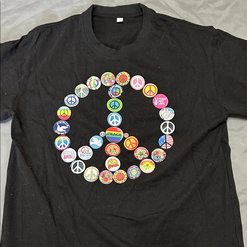 Peace & Love Unisex T-Shirt - Black